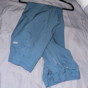 Figs cool blue free-x waterproof scrub jogger pants - M